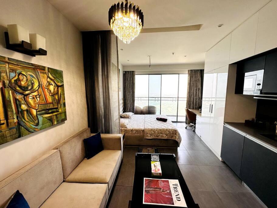 Cloud Stay@41St Floor 노이다 외부 사진